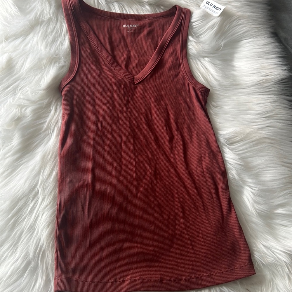 Women’s old navy ribbed tank top small